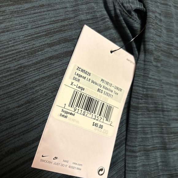 New Men’s Nike Vermont Catamounts Dri-Fit Long Sleeve T-shirt Tee Shirt Men XL - Picture 3 of 7